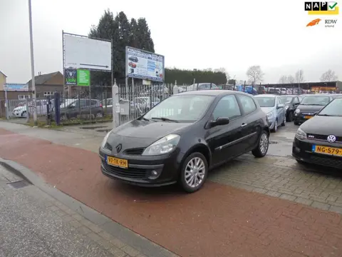Renault Clio 1.6-16V Exception Nieuwe distr!!