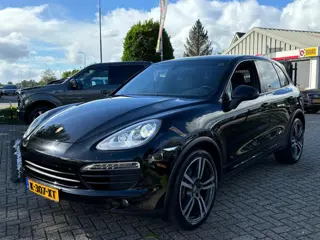 Porsche Cayenne 3.6 Zwart Luchtvering 2012 21''inch LED