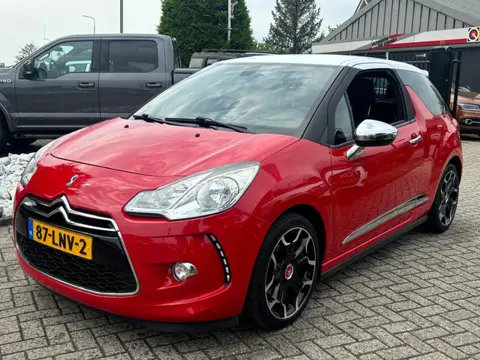 Citroen DS3 1.6 Benzine Sport Chic Rood / Wit 2010 NL Auto