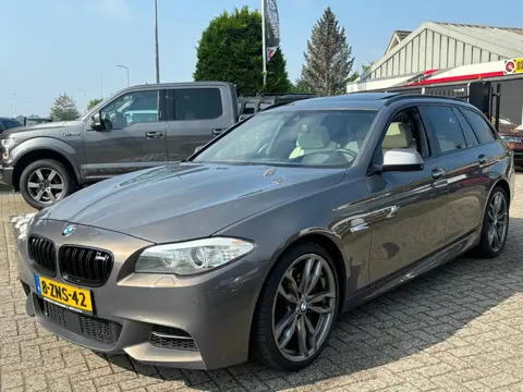 BMW 5-serie Touring M550XD 2013 EXPORTPRIJS EX BPM M550D