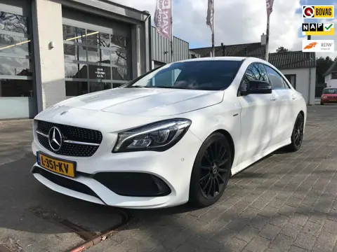 Mercedes-Benz CLA-klasse 180 Prestige automaat