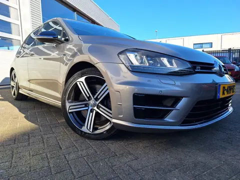 Volkswagen Golf 2.0 TSI R 4Motion*Panoramadak*Leer*Nav*Camera Enz