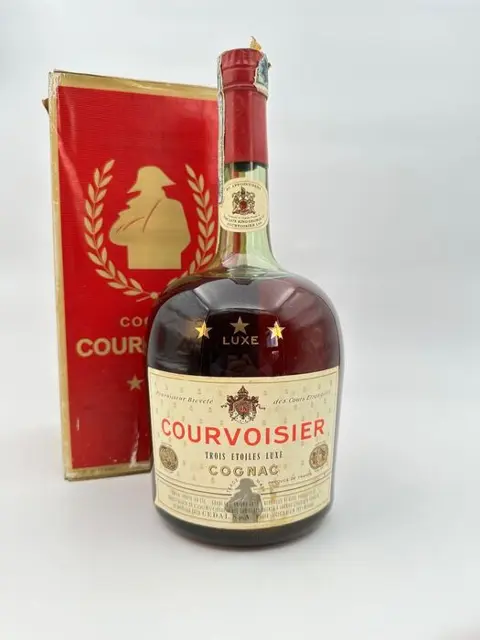 Courvoisier - Trois Etoiles Luxe - magnum - b. Jaren 1970 -