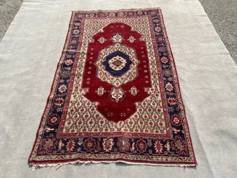 Usak - Tapijt - 192 cm - 116 cm