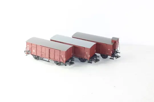 Märklin H0 - 48784 - Goederenwagenset - Driedelige wagenset "Gedekte Goederenwagens G 10" - DB