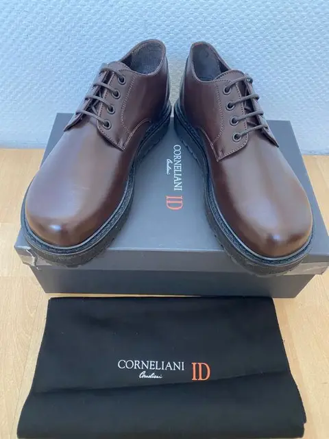 Corneliani - NEW - Made in italy - Brown - Leather -