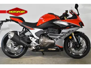 QJMOTOR SRK 600 RS (bj 2026)