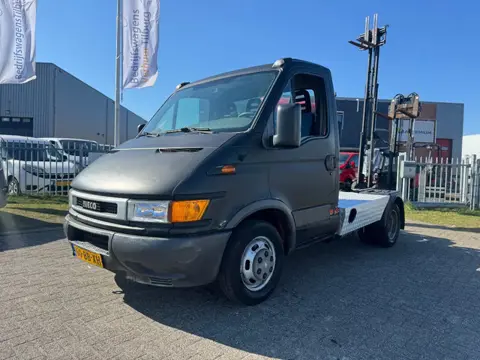 Iveco Daily 35C13 300 (bj 2002)