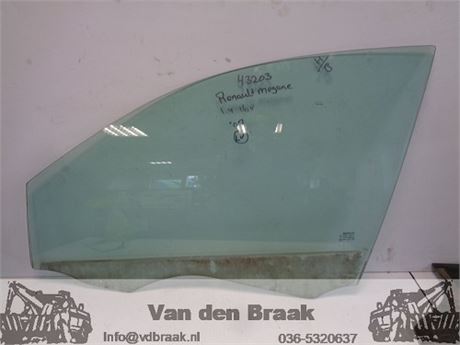 Renault Megane 5 drs 2002-2008 Portierraam links voor