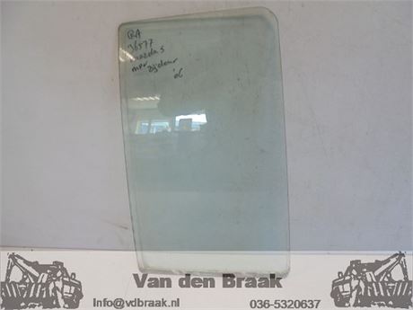 Mazda 5 2005-2010 Scheerruit rechts achter
