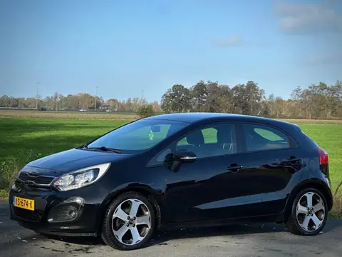 Kia Rio 1.2 CVVT Super Pack | Lees Tekst