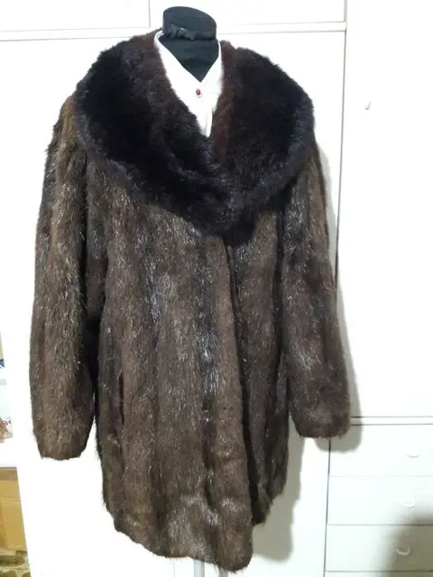 Artisan Furrier - Beverrat bont, Opossum bont Bontjas, Stola