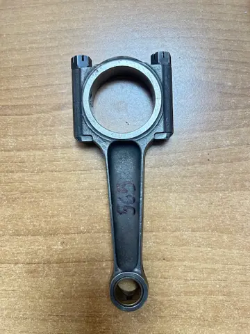 Connecting rods for Ferrari engines