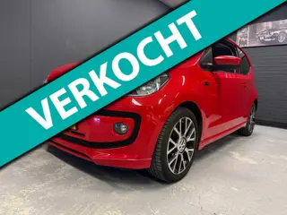 Volkswagen Up! 1.0 high up! BlueMotion PANO DAK, PARKEER SENSOR, AIRCO