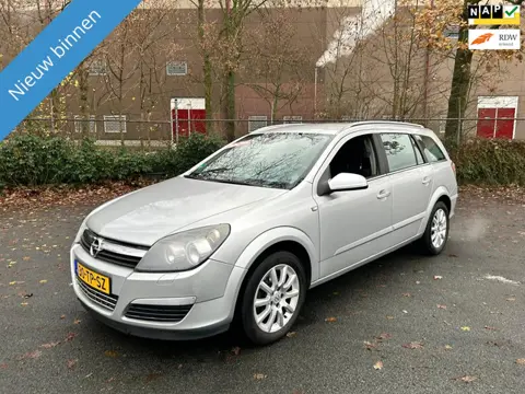 Opel Astra Wagon 1.8 Essentia
