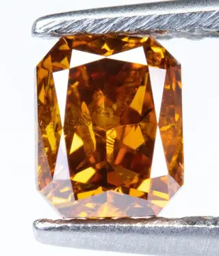 Diamant - 0.54 ct - Natural Fancy Vivid Orange - I2 *NO