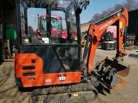 Hitachi zaxis 19 (bj 2020)