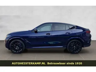 BMW X6 M60i xDrive M-Sport 530 PK V8 Panoramadak Head-Up 22 Inch