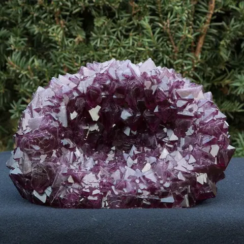 Unique; the biggest of Catawiki XXXL - Purple - Alum geode