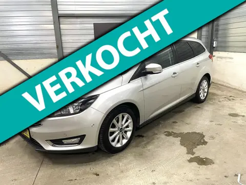 Ford Focus Wagon 1.5 Titanium 1ste eigenaar dealer onderhouden