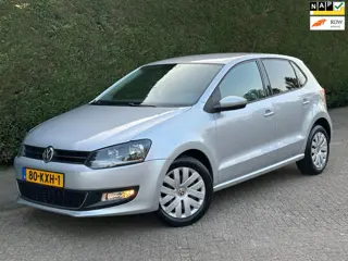 Volkswagen Polo 1.4-16V Highline /CRUISE/PDC/AIRCO/LAGEKM/RIJDTSUPER!/