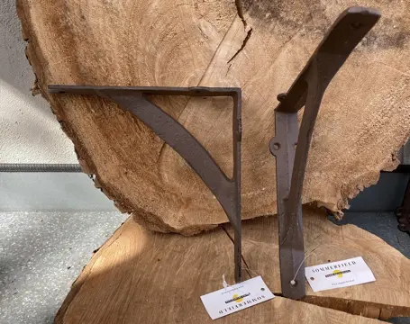 GIETIJZEREN SCHAPPENDRAGERS STRAK GROOT 2 stuks NIEUW