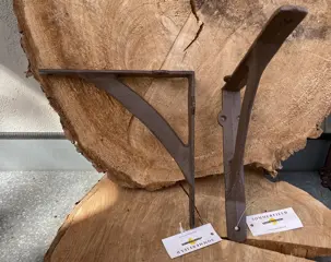 GIETIJZEREN SCHAPPENDRAGERS STRAK GROOT 2 stuks NIEUW