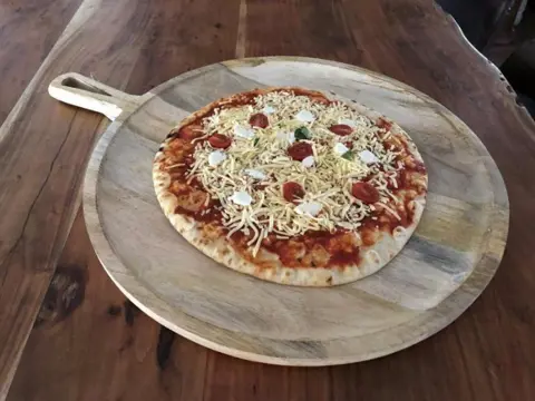 Houten pizza pan , dienblad , pizza bord , kado