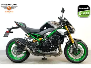 Kawasaki Z 900 SE PERFORMANCE (bj 2025)