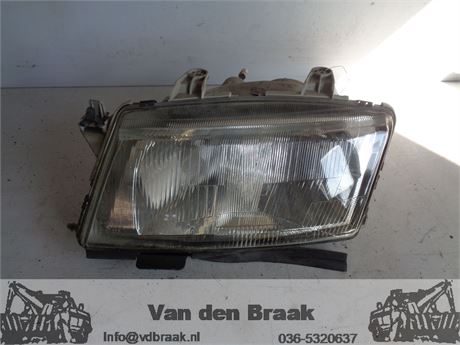 Saab 900 1994-1998 Koplamp links electrisch verstelbaar