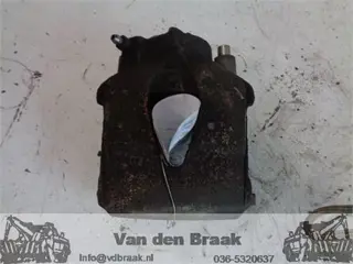 Seat Leon 1.6 8V 2006-2013 Remklauw rechts voor