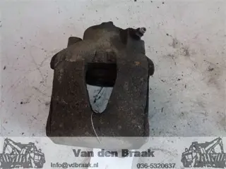 Seat Leon 1.6 8V 2006-2013 Remklauw links voorr