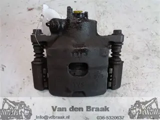 Suzuki Alto 1.0 12V 2009-2015 Remklauw rechts voor