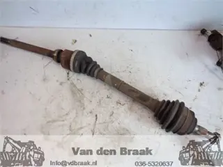 Peugeot 308 1.4 16V 2007-2013 Aandrijfas rechts