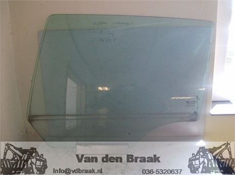 Opel Astra Caravan 2004-2010 Links achter portierraam