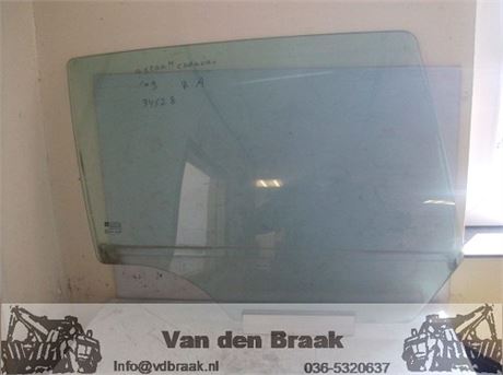 Opel Astra Caravan 2004-2010 Rechts achter portierraam