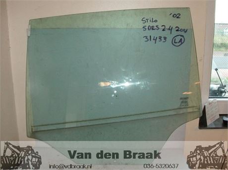 Fiat Stilo 5 deurs 2001-2007 Portierruit linksachter