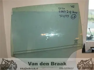 Fiat Stilo 5 deurs 2001-2007 Portierruit linksachter