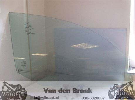 Nissan Almera 3 drs 2000-2002 Portierraam rechts