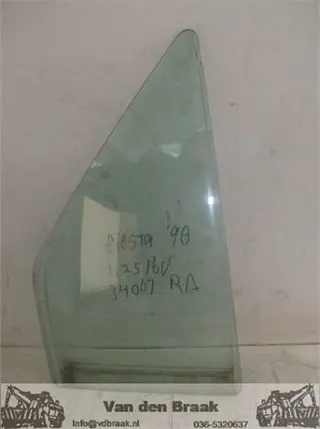 Ford Fiesta 5 deurs 1995-2002 Scheerruit rechts achter