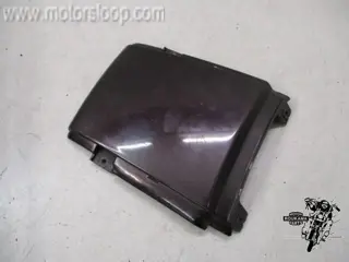 Honda CB250(MC24) Tussenkapje achter
