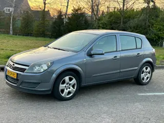 Opel Astra 1.6 Edition 2006 Airco! Carplay! Cruise control! Goed rijdend! Zuinig!