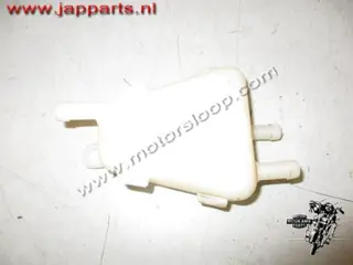 Honda VT600C(PC21) Overloop tankje