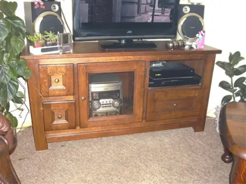 Te koop salontafel en tv dressoir