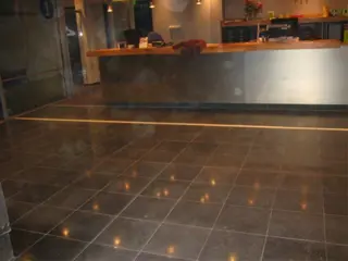 HARDSTEEN POLIJSTEN 013-5333365