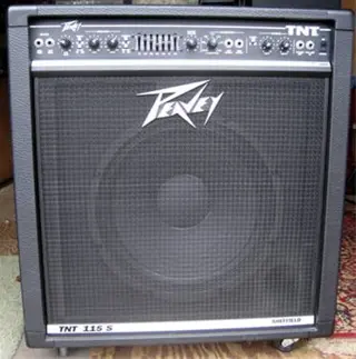 Prima bascombo Peavey TNT 115 S