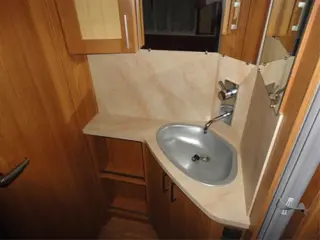 Knaus 450 fu bjr 2011 2 keer gebruikt