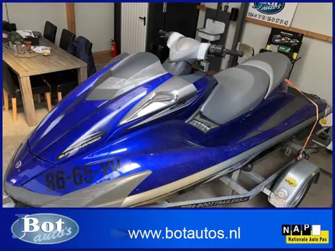 Boot yamaha Wave Runner YAMAHA SUPERCHARGED WATERSCOOTER