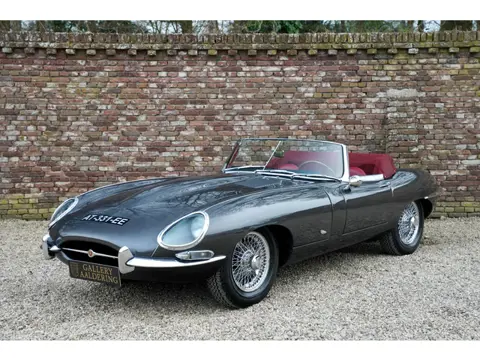 Jaguar E-type "Outside Bonnet Lock" OTS Series I Highly sought-after "flat floor" example, Previousl