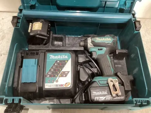 Gebruikte slagschroefmachine Makita DTD153RTJ